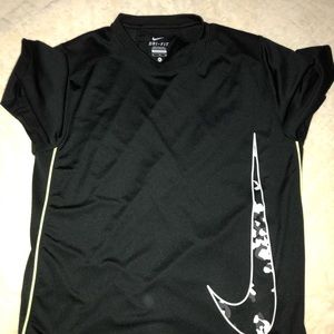 Nike dri fit back with neon stripe check black Tee